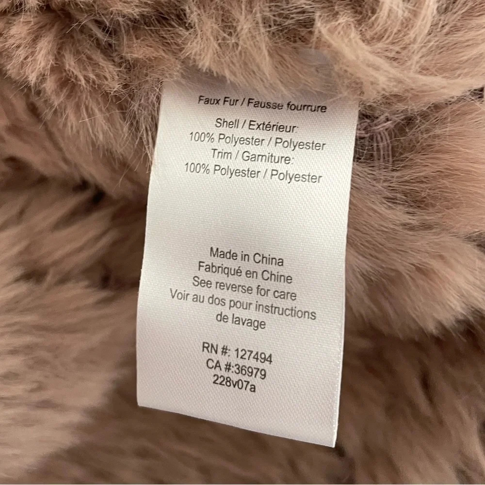 Women's Heartloom Aria Faux Fur Jacket - Sz. L - MSRP $219 - Picture 5 of 8